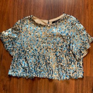 Forever 21 Open Back Blue/Gold Sequin Size M Top